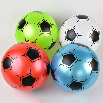 Regalo gonfiabile di rimbalzo di forma di calcio del giocattolo del pallone da calcio del PVC dei bambini su misura