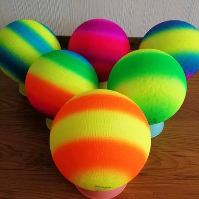 Colore ispessito non tossico di Pantone del softball a 7 pollici rimbalzante del PVC
